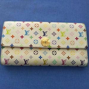 💢SOLD LOCALLY💢 AUTHENTIC LV MC Sarah Wallet