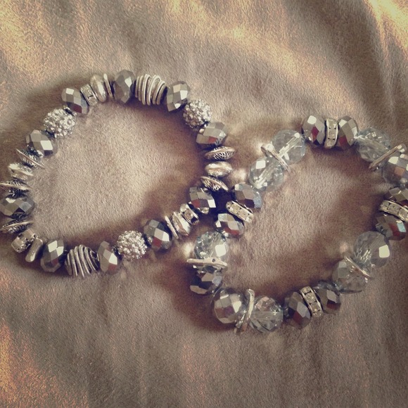 Adorable silver bracelets !