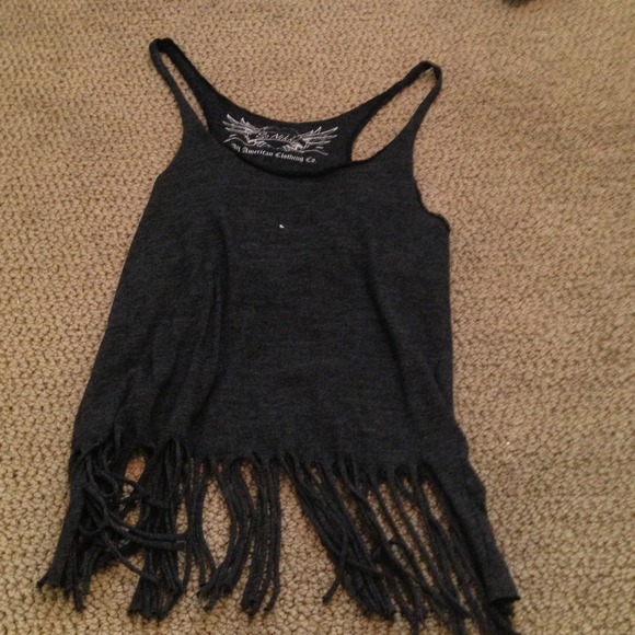 Super cute gray cropped fringe top.