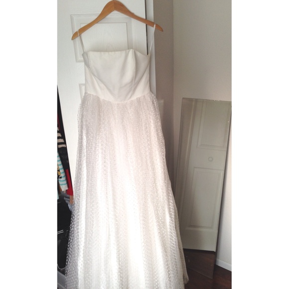 Vintage Style Bridal Gown - Picture 3 of 4