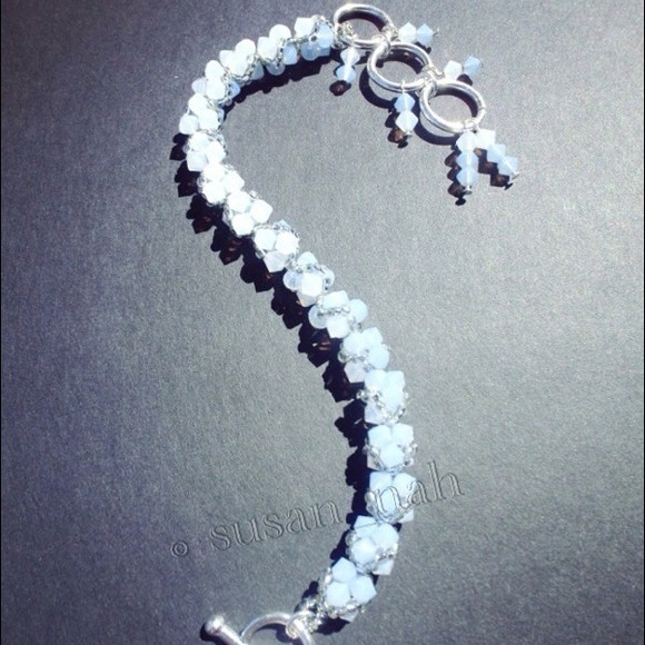 Swarovski crystals bracelet - handmade - Picture 2 of 4