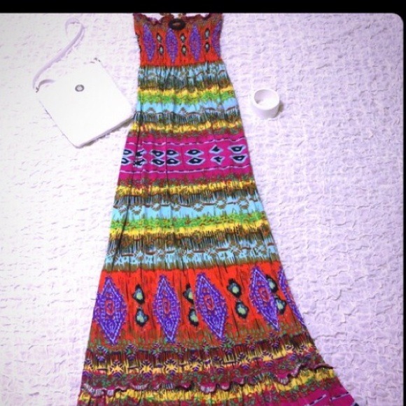 🎉HP🎉 BOLD & BEAUTIFUL MAXI - Picture 2 of 3