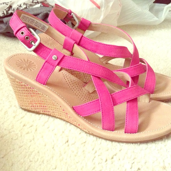 UGG Shoes - UGG Wedge Sandal High Heel Shoes Size 11