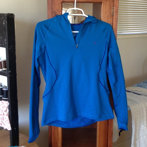 Champion sportswear royal blue top size M