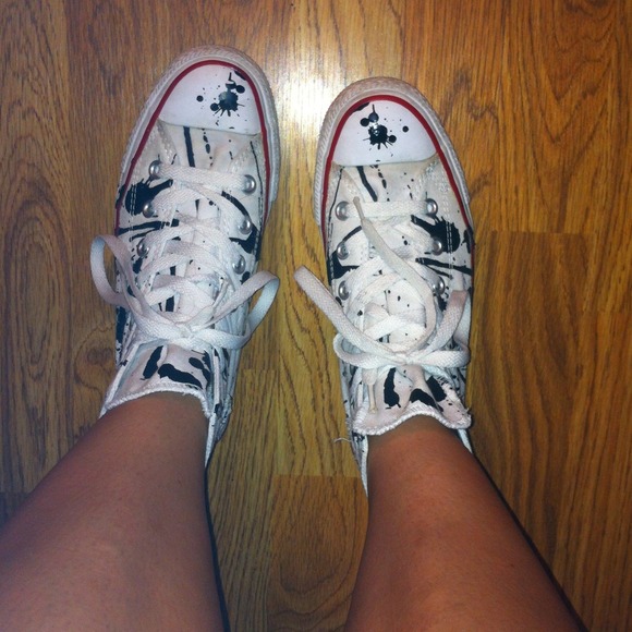 Black & White splatter converse