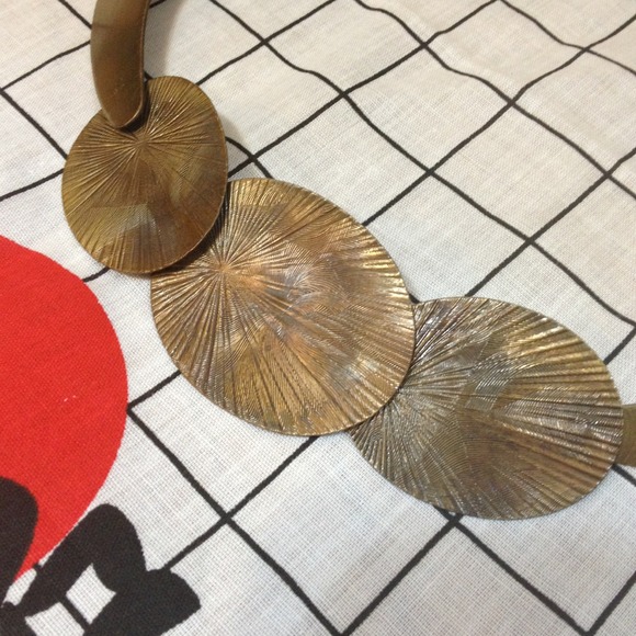 Vintage 80's Textured Brass Collar - Picture 2 of 4