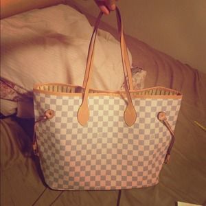 LV neverfull bag !! trade With Rocio!