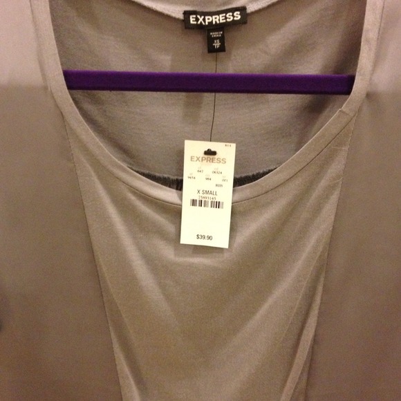 Gray dressy short sleeve Express shirt NWT - Picture 1 of 3