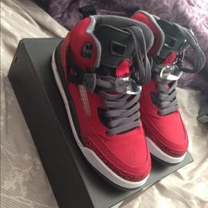 Jordan Spizikes Size 4.5y 🚫HOLD🚫