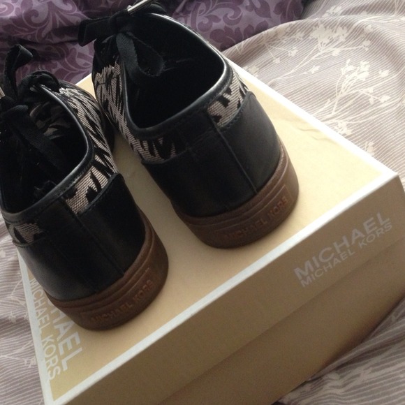 🚫SOLD🚫 - Picture 3 of 3