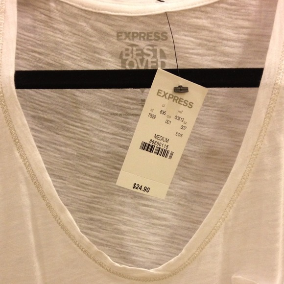 Express NWT white best loved t-shirt (black also)