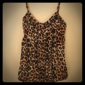 "On Sales" NWOT Leopard Express Top