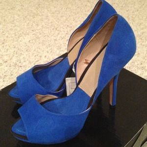 Zara electric blue pumps