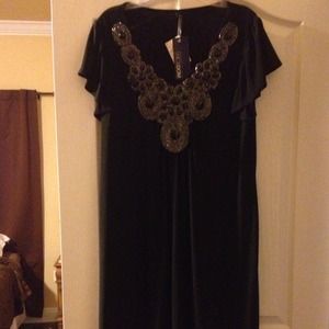 ! SOLD IN BUNDLE!  little black dress! Size 1X