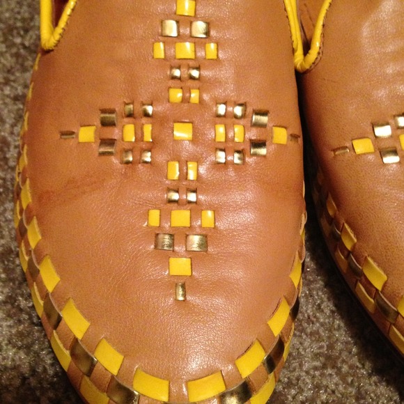 🚫SOLD🚫Authentic Tory Burch Flats - Picture 4 of 4