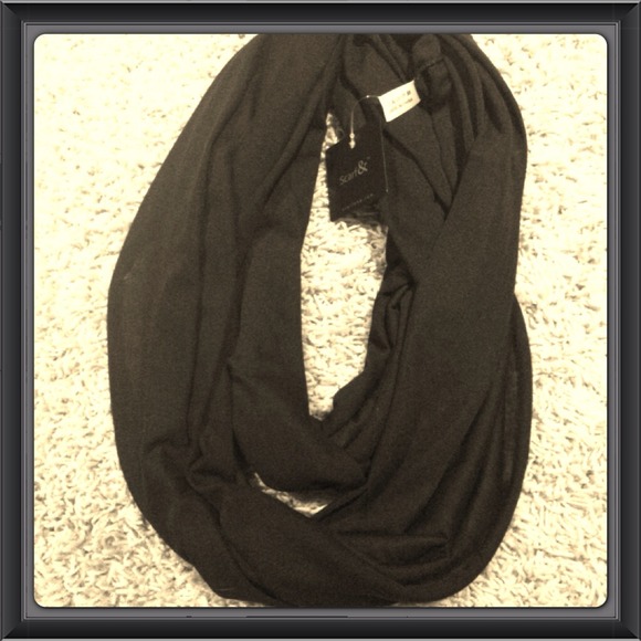Scarf& Accessories - Scarf& Black Infinity Scarf
