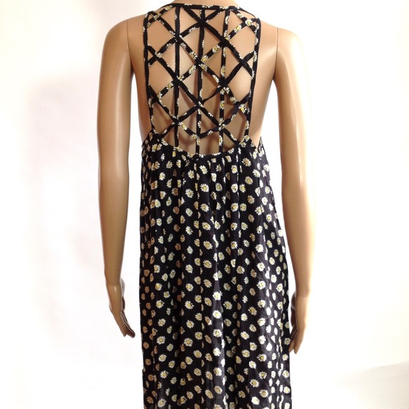 LF store 💥Reduced💥 Millau dress - Picture 3 of 4