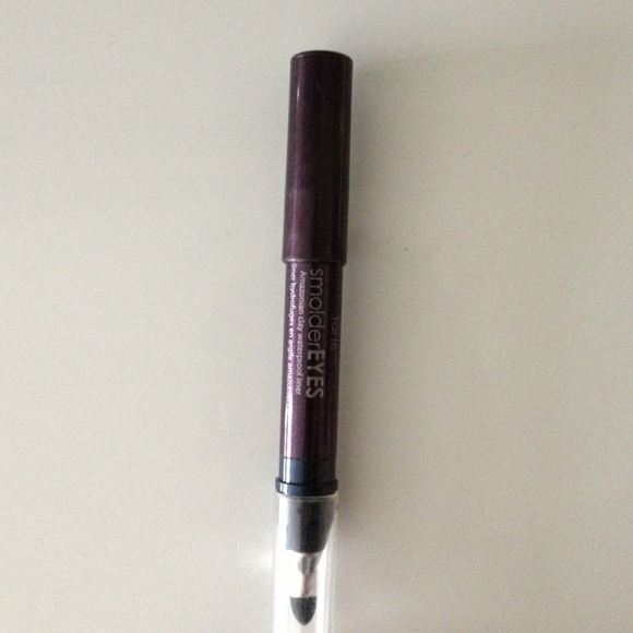 Tarte smolderEYES eyeliner