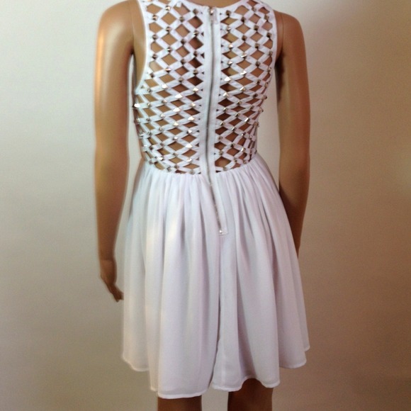 LF store 💥Reduced💥 Millau dress - Picture 2 of 4