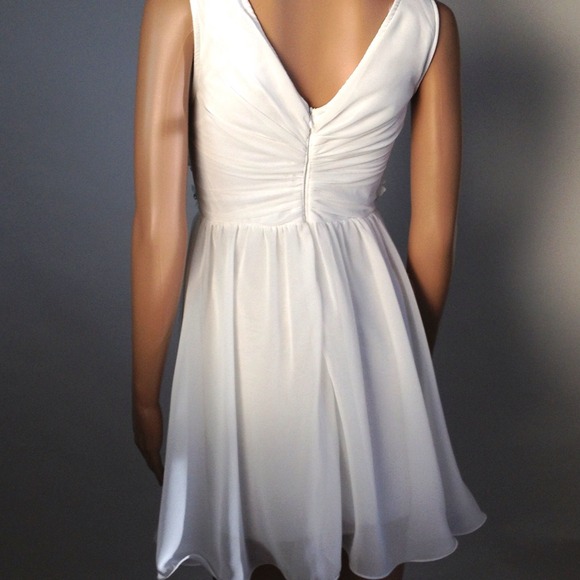 LF store tfnc LONDON dress ⚡REDUCED⚡ - Picture 2 of 4