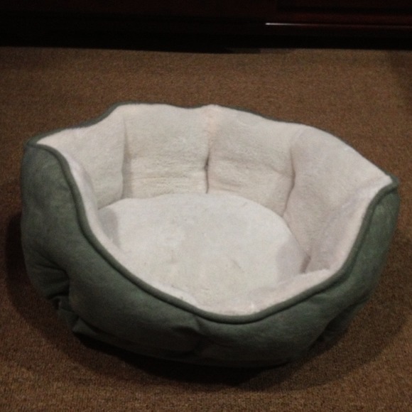 🚨Sold in a bundle🚨Small animal bed