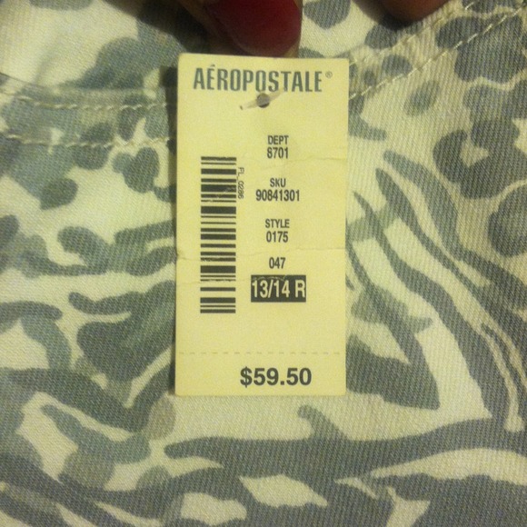 REDUCED- NWT Aeropostale Ultra Skinny Jeans - Picture 2 of 4