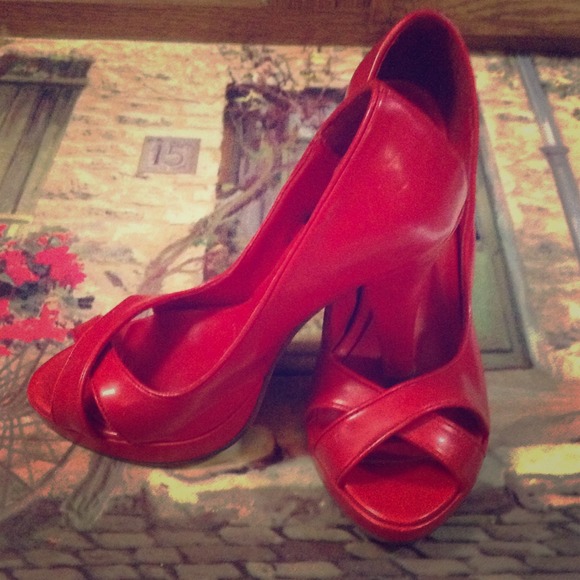 🔥 Hot & Sexy Red Peep Toe Heels🔥