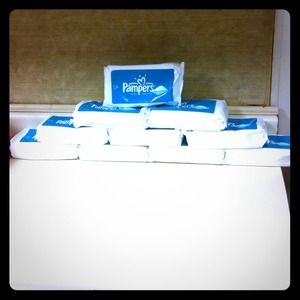 💎SOLD💎 BRAND NEW Pampers Sensitive Baby Wipes