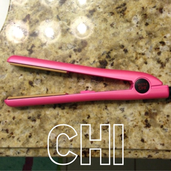 Perfect condition Pink Ultra CHI Flat Iron