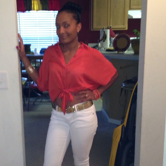 Orange top - Picture 1 of 2