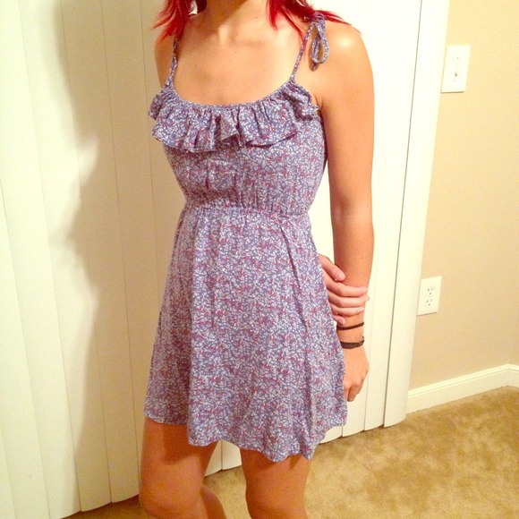 TRADED🎀Forever 21 Floral Dress