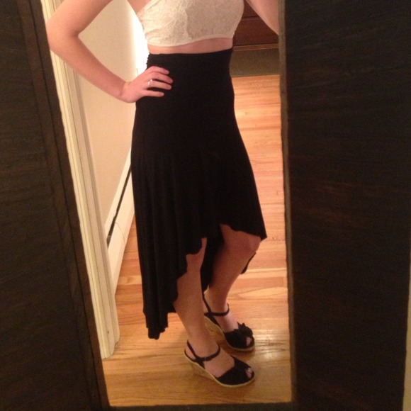 Black High Low Skirt - Picture 1 of 2
