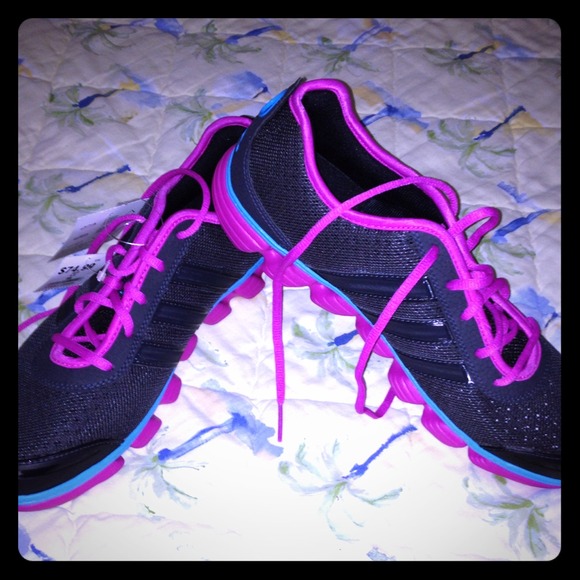 SOLD Adidas Liquid 2 Women's Running Shoes Size 11