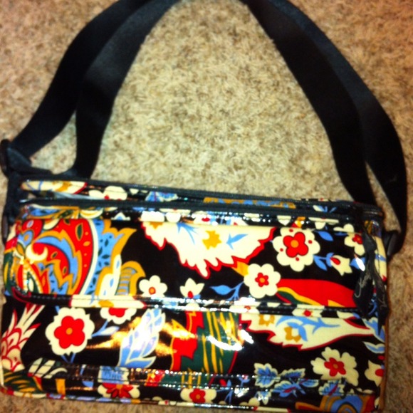 ‼️ON HOLD - MARIAFUENTES84‼️Vera Bradley lunch bag
