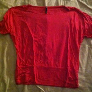 TRADED***Pink crop Tee