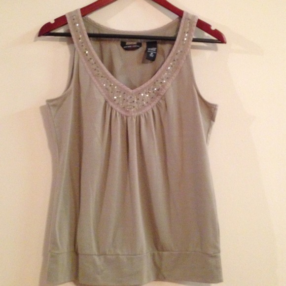 **Bundle with skirt**Light green top.New York & Co