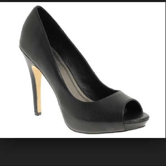 SOLD  Aldo black peep toe heels