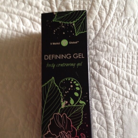 IT WORKS- body defining gel