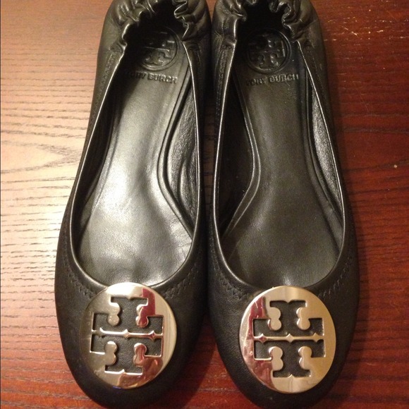 ❌ SOLD ❌ Tory Burch Reva Flats Size 7.5