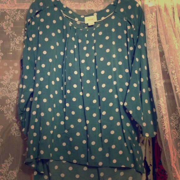 🔴SOLD🔴 Anthropologie batwing polka dot top