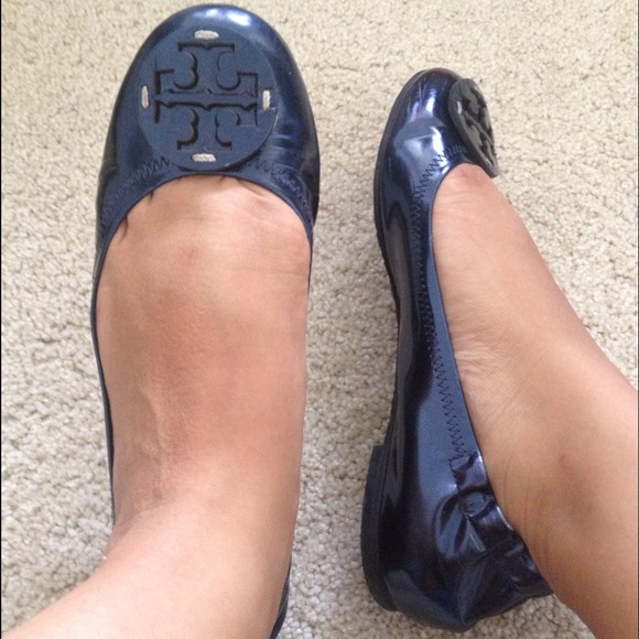 Tory Burch Shoes - ❗REDUCED❗Navy blue Tory Burch flats!