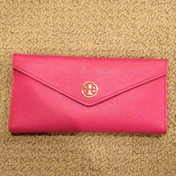 SOLD- Authentic Tory Burch Envelope