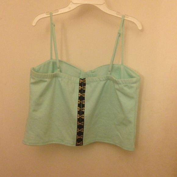 Top - Picture 2 of 2