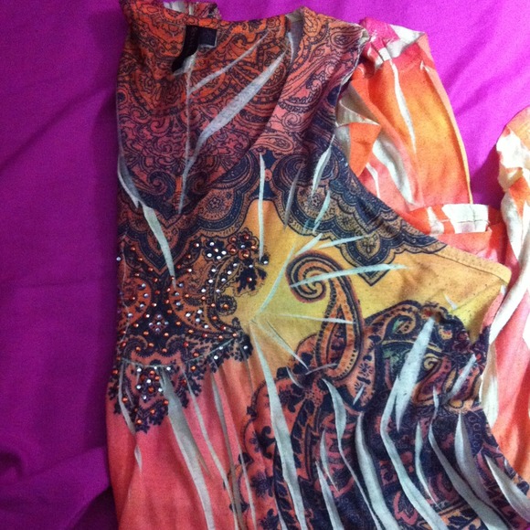 Tops - Picture 2 of 2