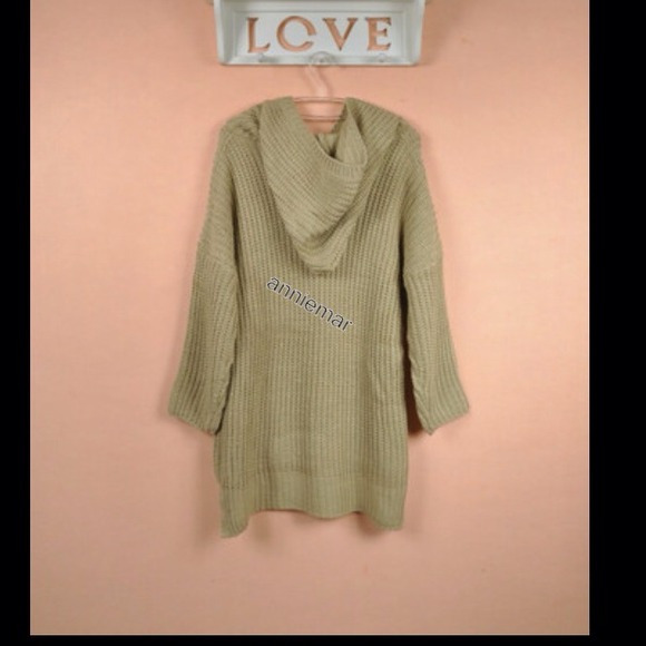 ๐HOST PICK ๐โSOLD OUTโ - Picture 3 of 3