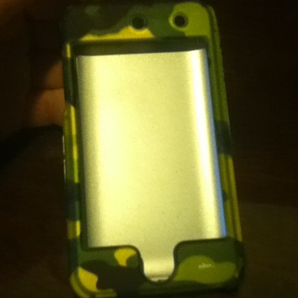 IPod touch 4 generation case.