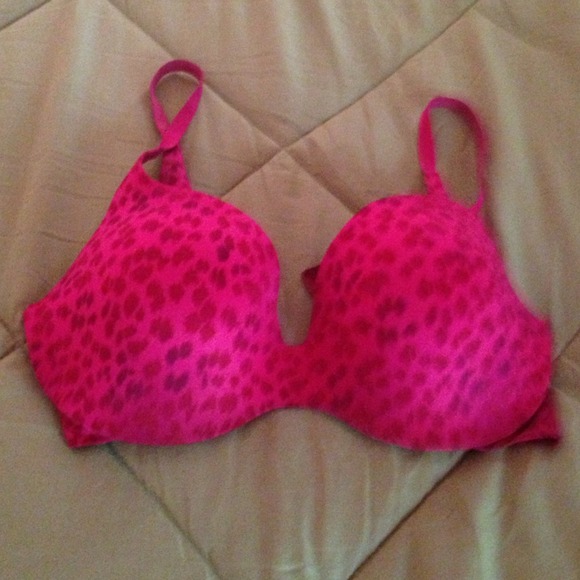 Victoria's Secret Bra❗️SOLD❗️