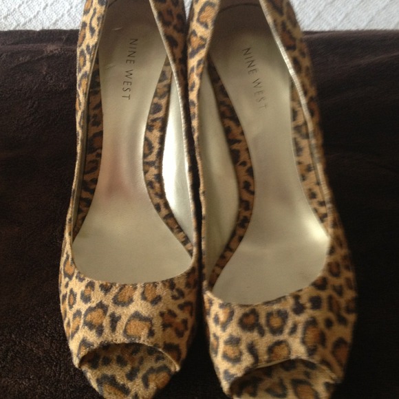 Sexy leopard print suede pumps - Picture 1 of 3