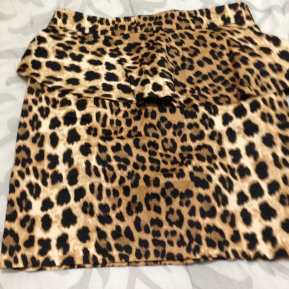 Peplum skirt