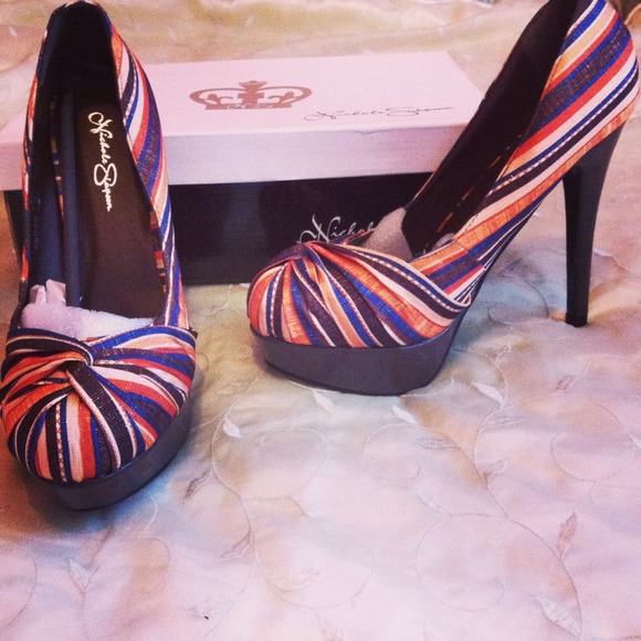 Colorful heals